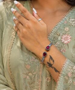 Unique Drop Bangle ? Gorgeous Premium Design for Traditional and Modern Styling