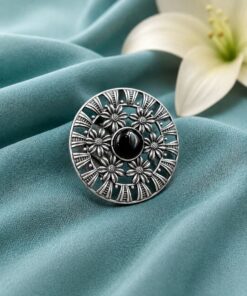 Elegant Designer Flower Ring for a Stunning and Charming Fashion Look - Image 4