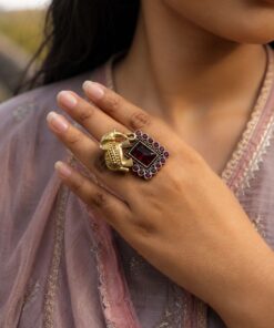 Exquisite Two Tone Elephant Ring for a Stunning and Unique Fashion Look
