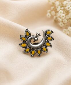 Alternative view of Vintage Peacock Ring ? Elegant Jewelry for Stylish Traditional Looks