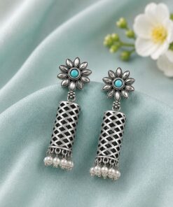 Beautiful Geometric Earring ? Modern Design for Elegant and Party Looks - Image 6