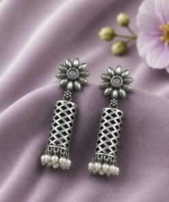 Beautiful Geometric Earring ? Modern Design for Elegant and Party Looks - Image 5