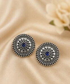 Alternative view of Elegant Floral Stud Earring ? Gorgeous Premium Jewelry for Timeless Beauty