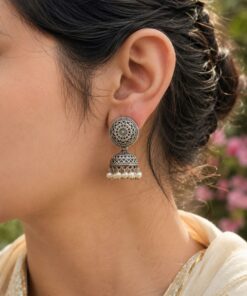 LightWeight Jhumka Earring ? Elegant Jewelry for Comfortable Style