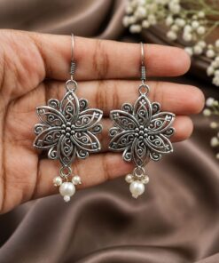 Charming Flower Hook Earring ? Beautiful Floral Jewelry for Elegant Style - Image 3