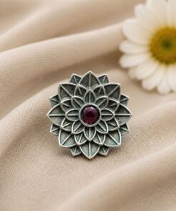 Vintage Flower Ring ? Gorgeous Elegant Statement Jewelry for Women - Image 5